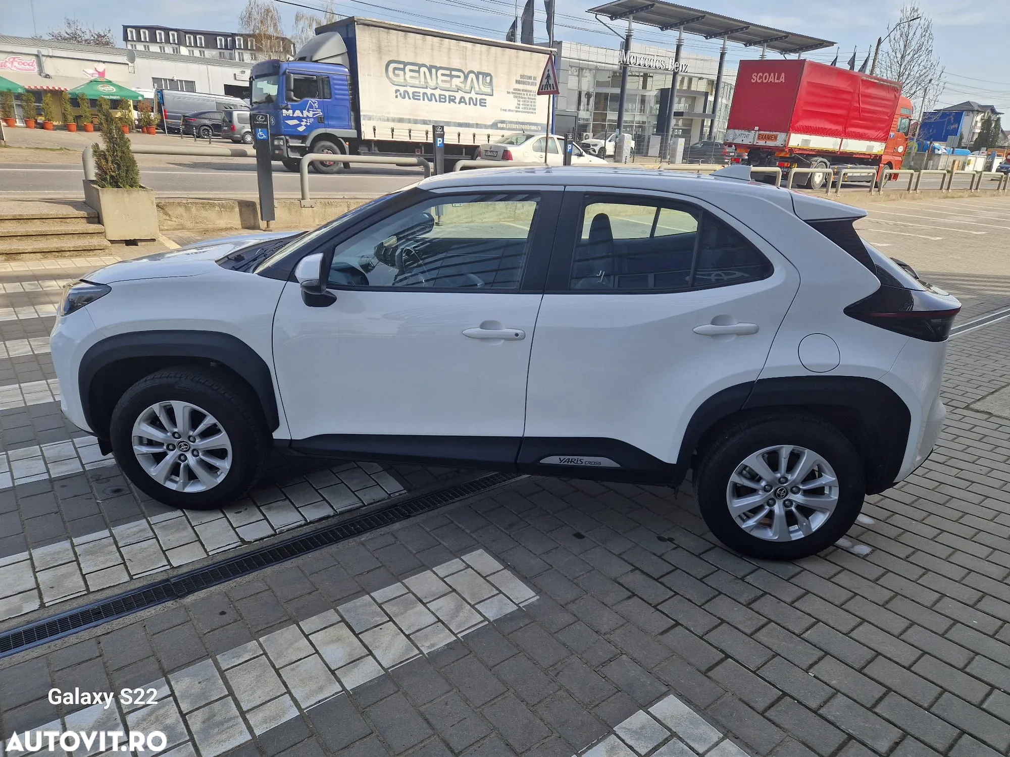 Toyota Yaris Cross 1.5 VVT-i HSD 4x2 Active - 8