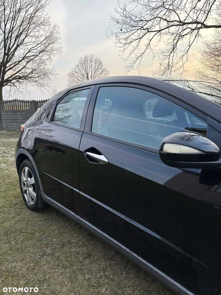 Honda Civic 1.8 Comfort - 3