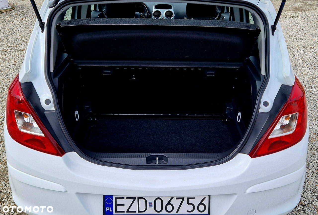Opel Corsa - 16