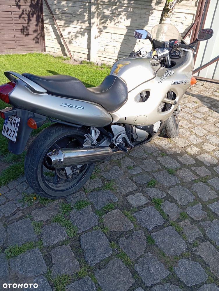 Suzuki GSX-F - Katana - 8