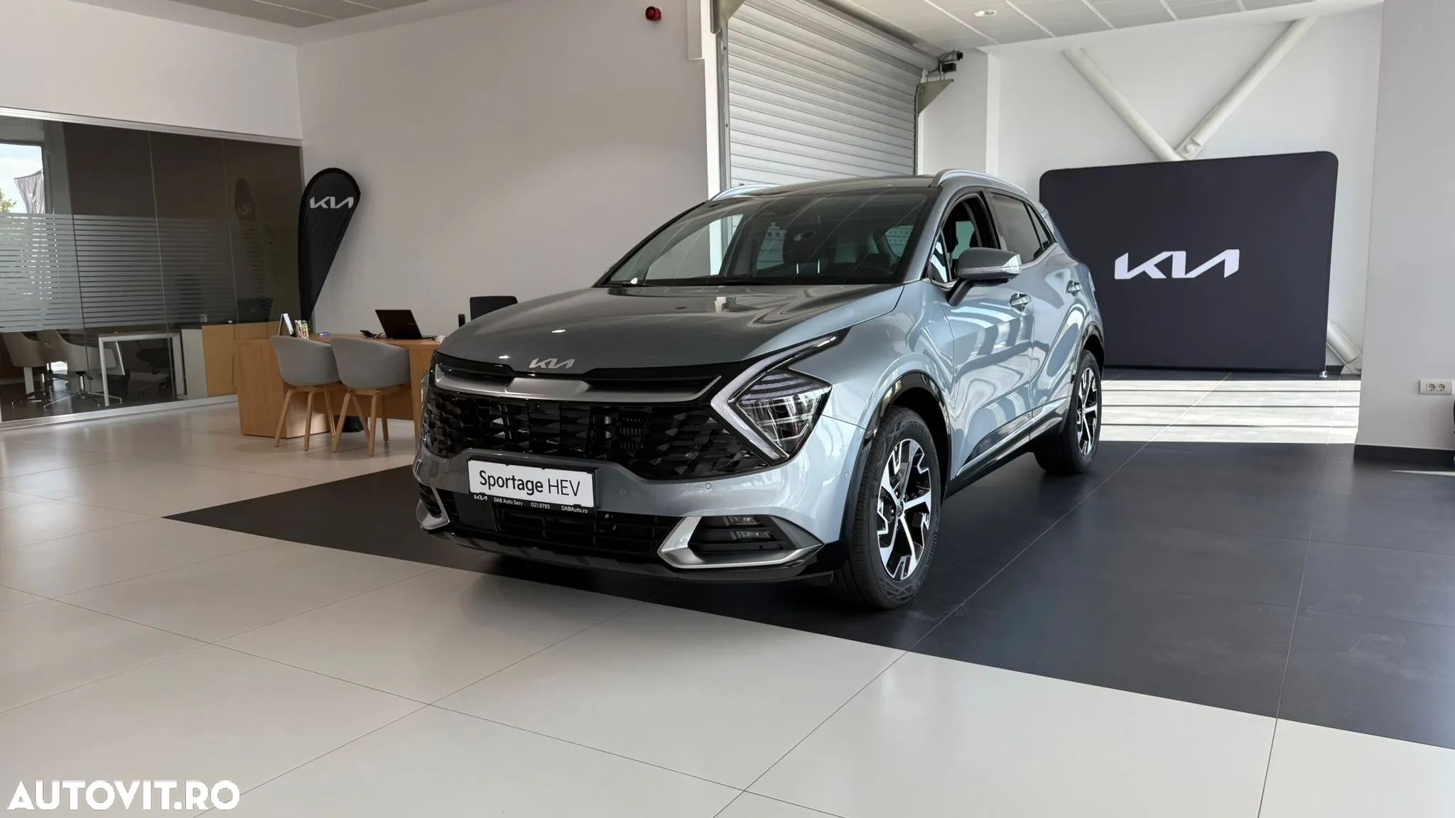 Kia Sportage 1.6 T-GDI HEV 6AT 4x4 Business Line - 1