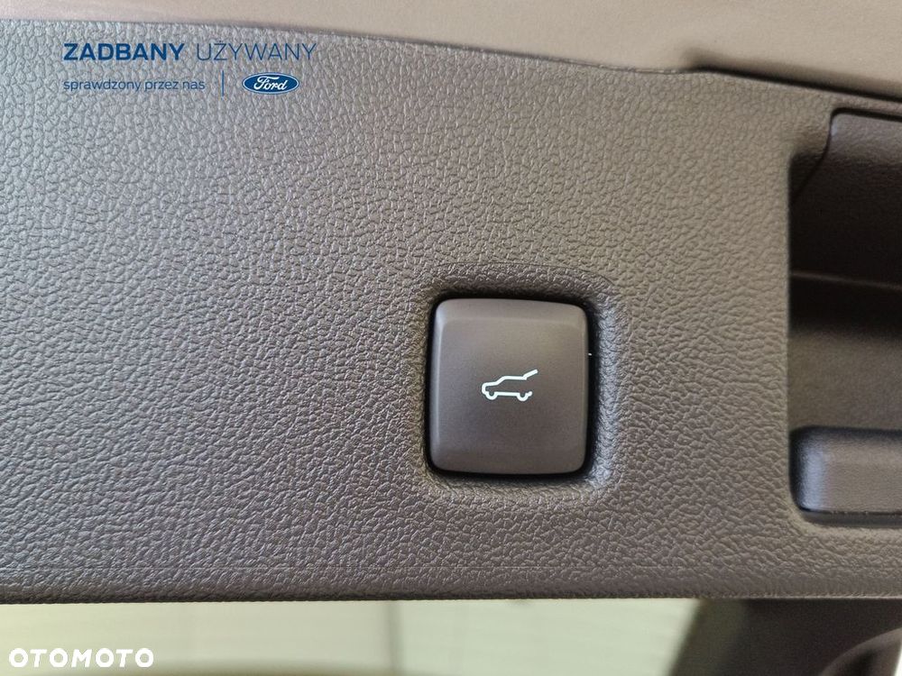 Ford Kuga 2.0 EcoBlue 4x4 ST-LINE X - 8