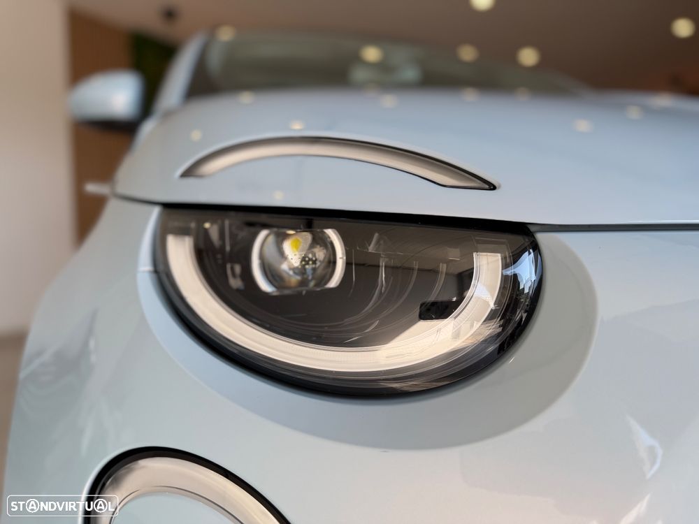 Fiat 500e La Prima - 42
