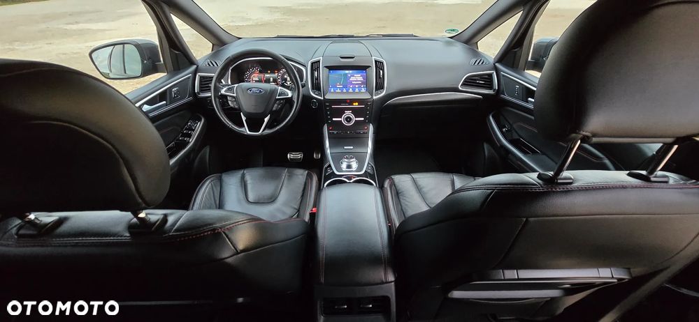 Ford S-Max 2.0 EcoBlue Twin-Turbo ST-Line - 2