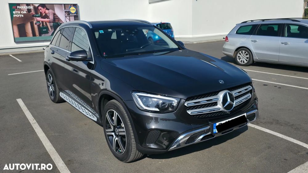 Mercedes-Benz GLC - 2