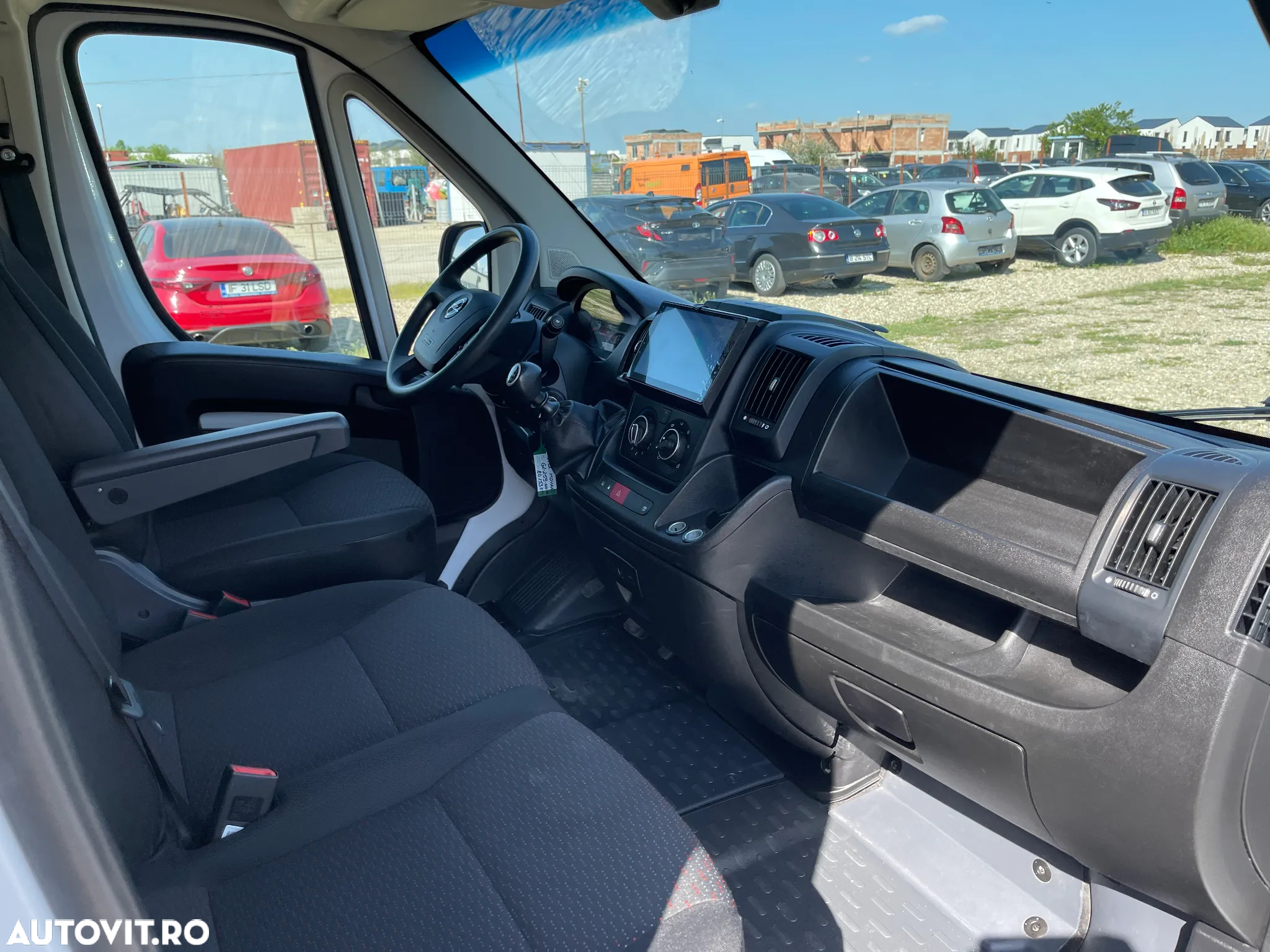 Opel Movano - 10