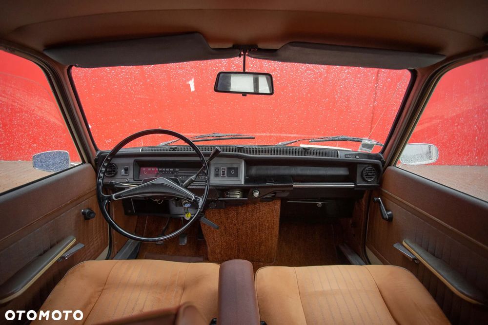 Renault Inny - 10