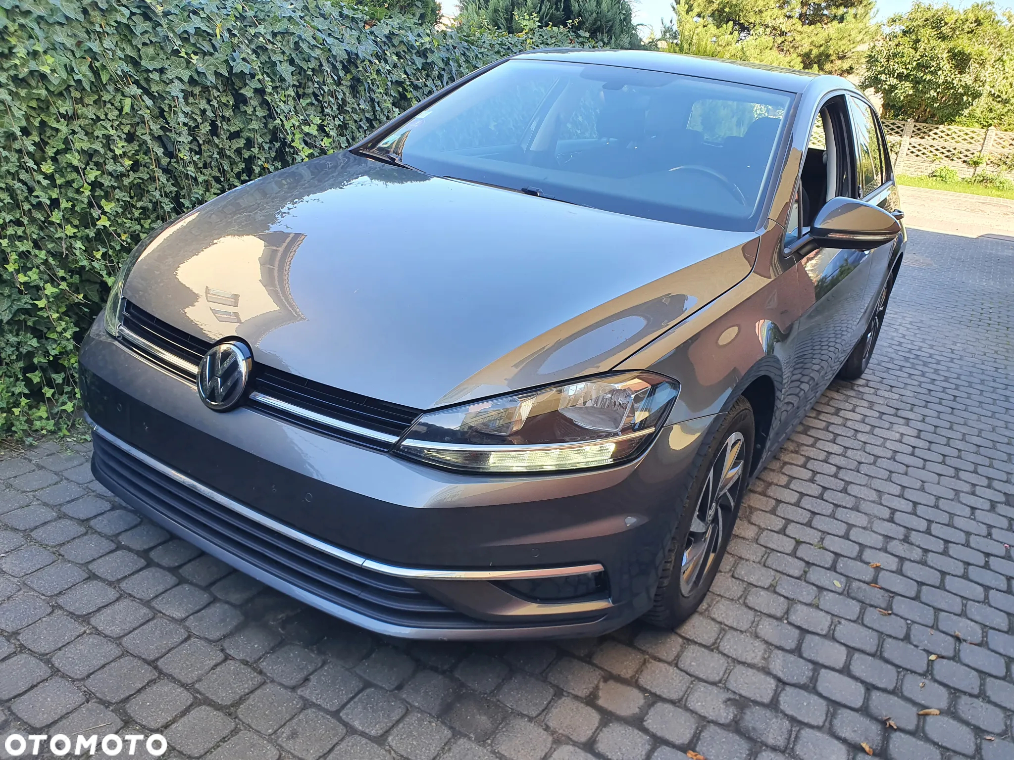 Volkswagen Golf 1.0 TSI Sound - 2
