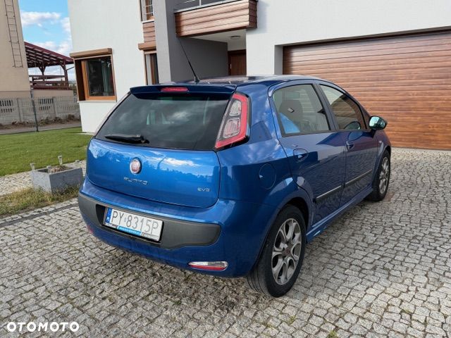 Fiat Punto Evo 1.4 16V Multiair Racing Start&Stop - 3