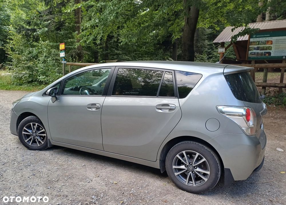 Toyota Verso 1.8 7-Sitzer Life - 20