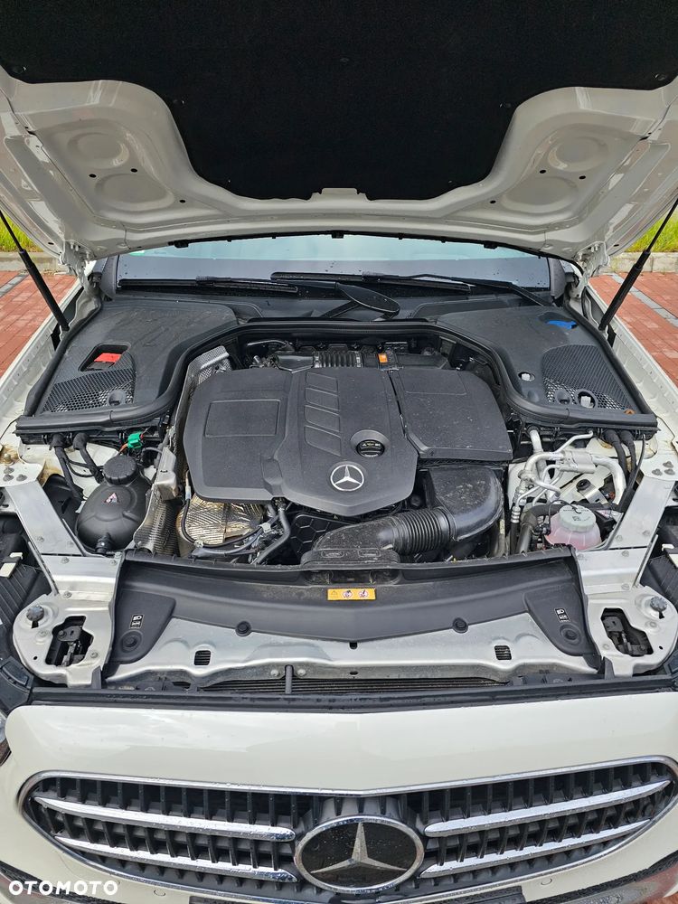 Mercedes-Benz Klasa E 300 de 9G-TRONIC Avantgarde - 17