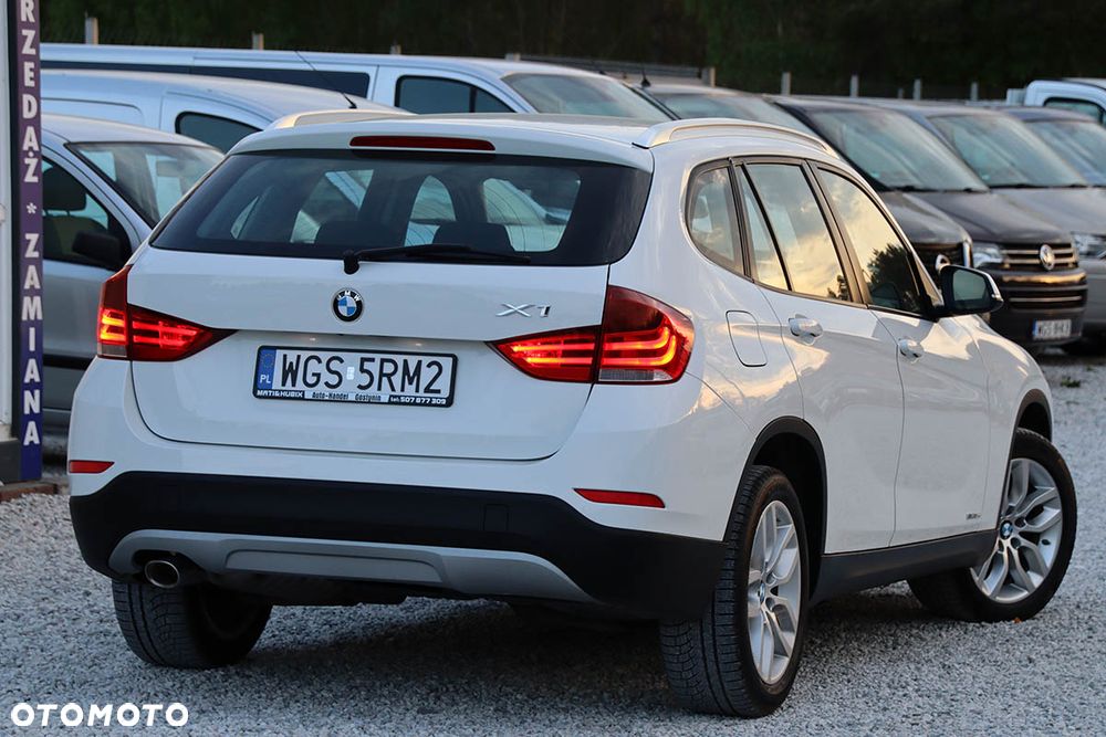 BMW X1 sDrive18d xLine - 4