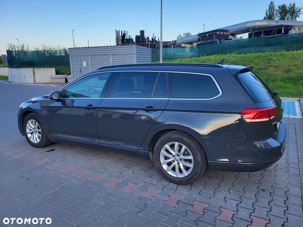 Volkswagen Passat 2.0 TDI BMT Comfortline - 10