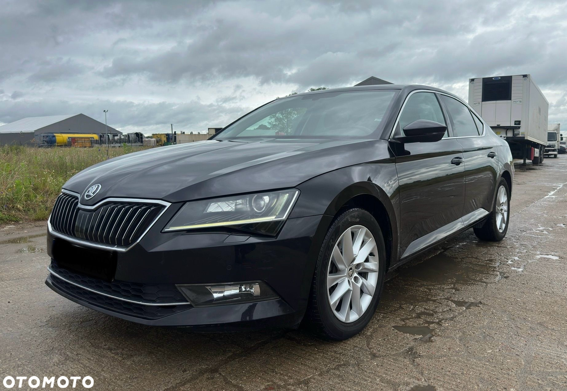 Skoda Superb 2.0 TDI SCR Ambition DSG - 3