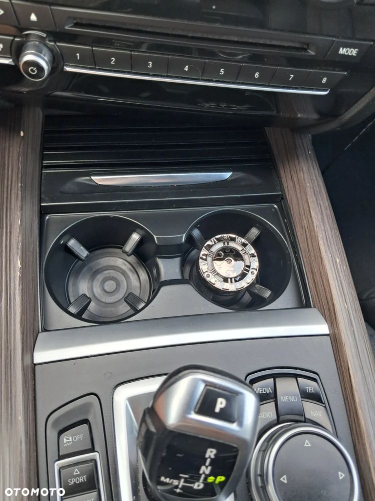 BMW X5 xDrive30d - 23