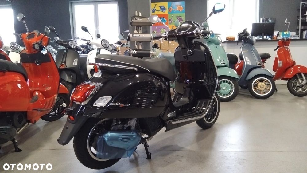 Vespa GTS - 3