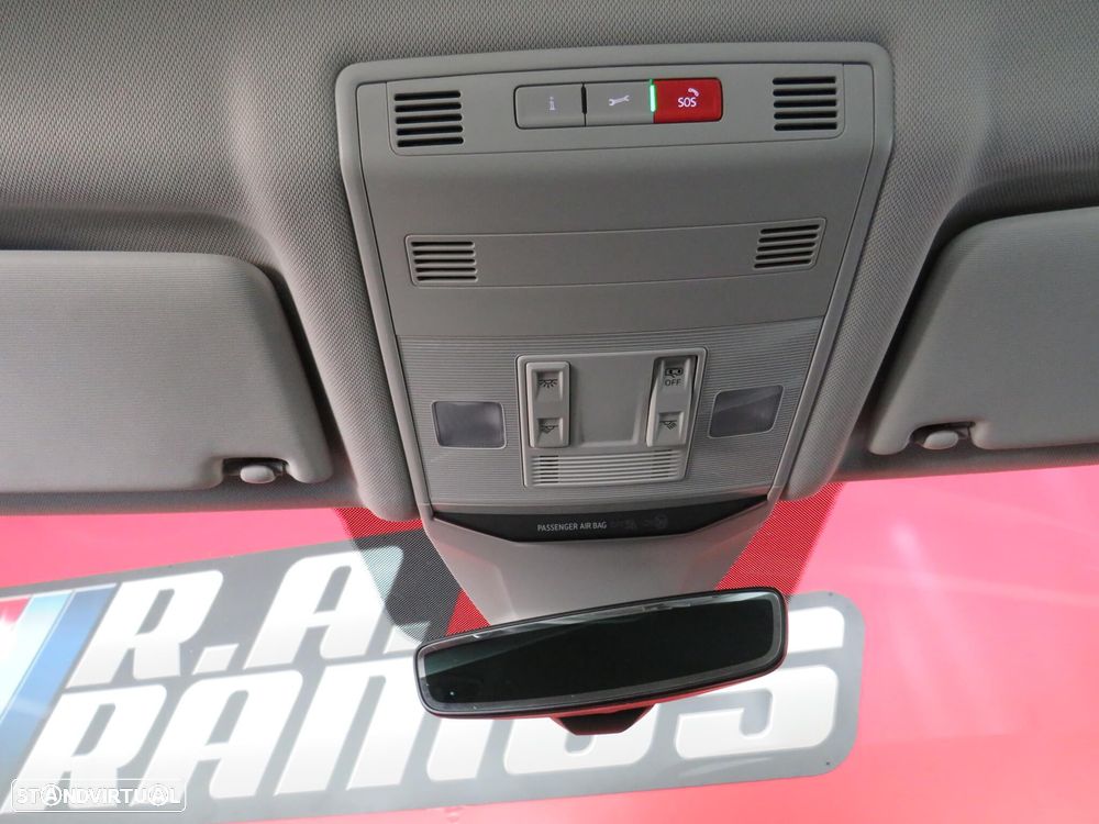 VW T-Roc 1.5 TSI Urban DSG - 49