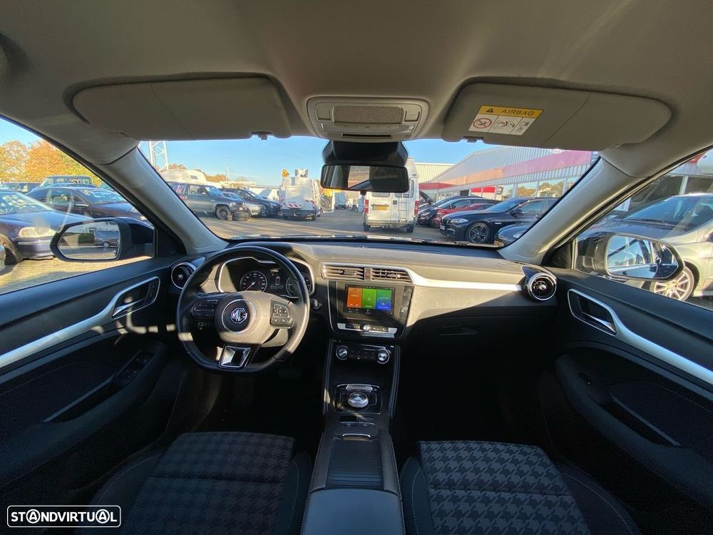 MG ZS EV 44.5 kWh Luxury - 2