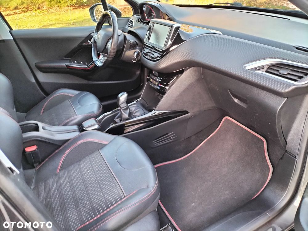 Peugeot 2008 PureTech 110 Stop&Start GT-Line Edition - 15