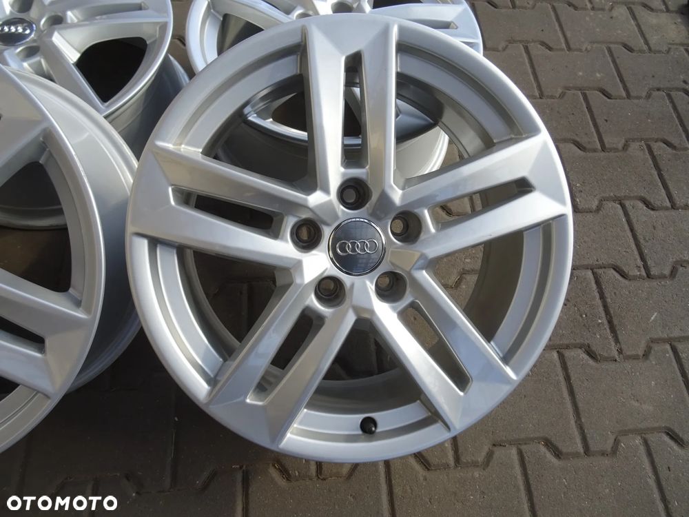 5X112X66,5 7jX17 ET42 AUDI Oryginalne 17 - 3