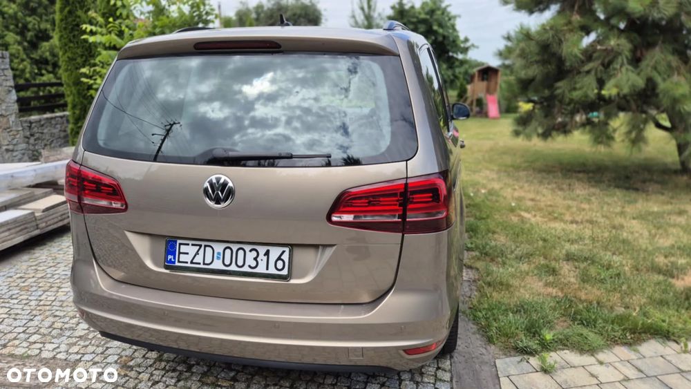 Volkswagen Sharan 1.4 TSI BMT Highline DSG - 16