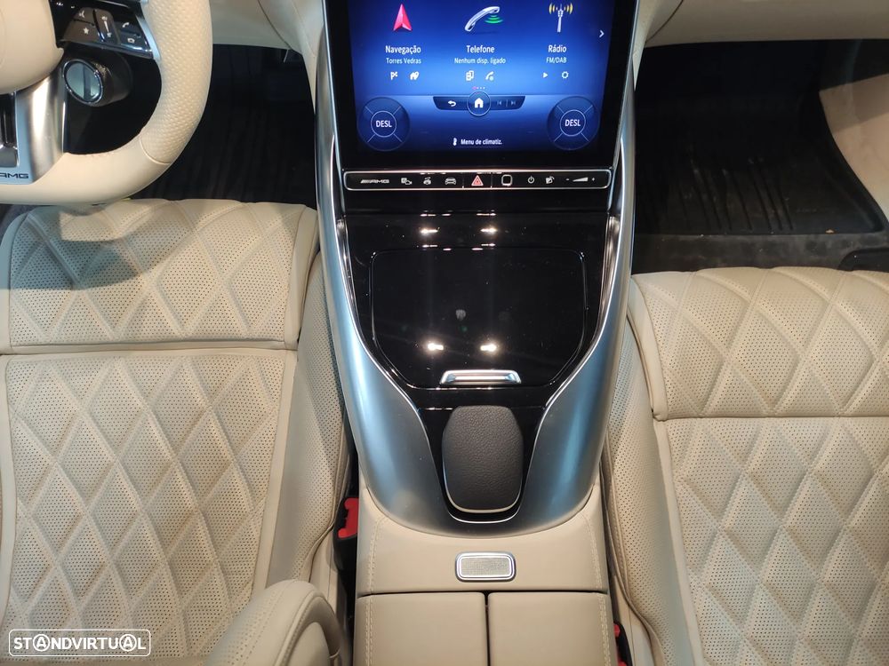 Mercedes-Benz SL 63 AMG 4Matic+ - 17