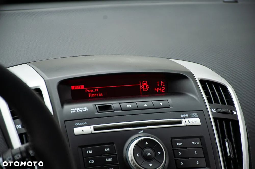 Kia Ceed 1.4 CVVT Dream-Team Edition - 28