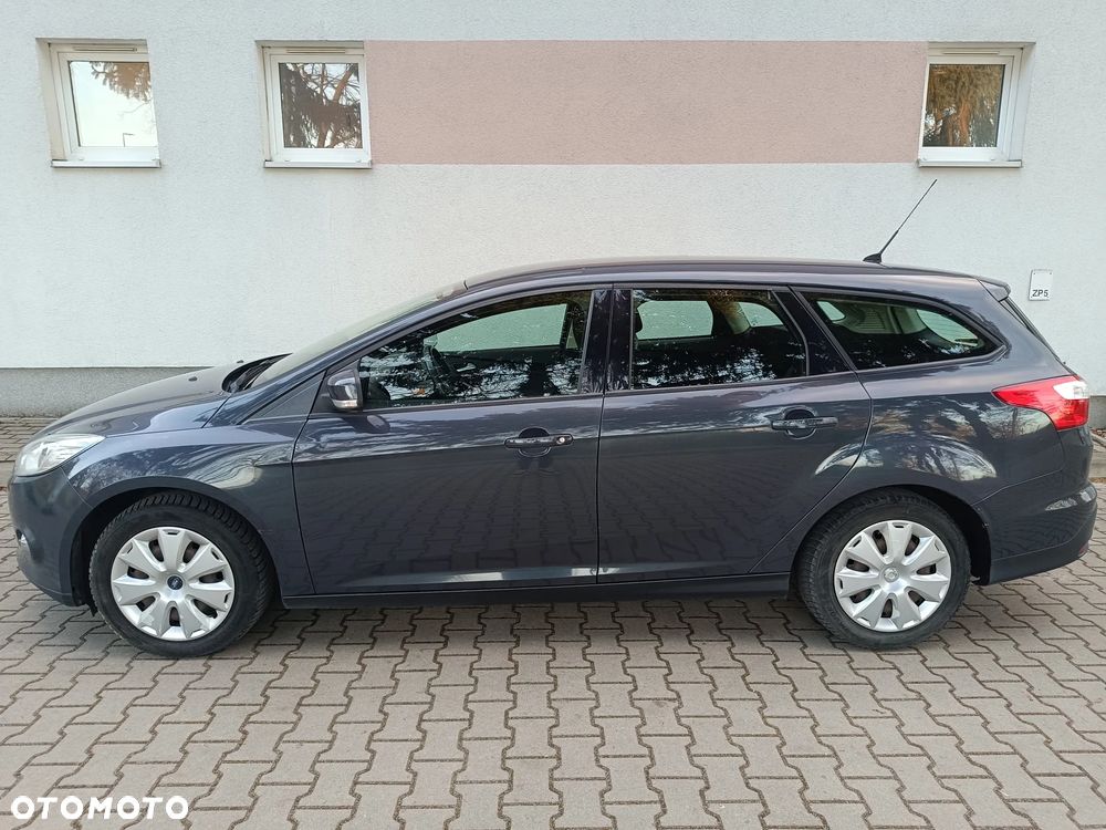 Ford Focus 1.6 Trend - 6