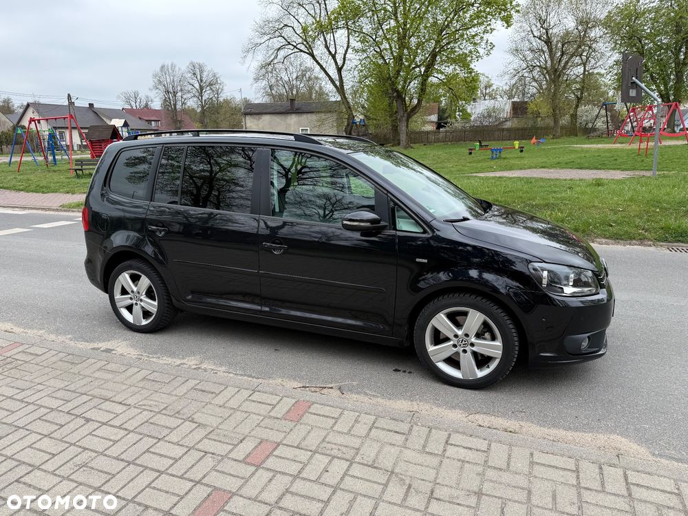 Volkswagen Touran 2.0 TDI DPF DSG MATCH - 8