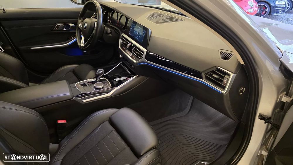 BMW 318 d Line Sport Auto - 53