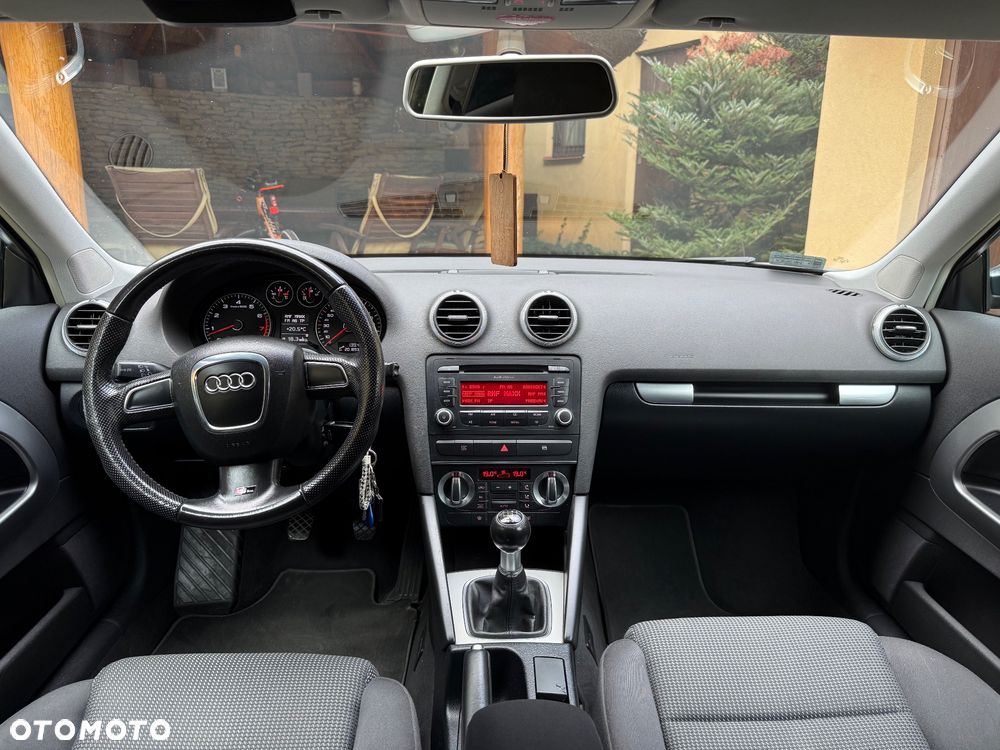 Audi A3 3-drzwiowe 1.6 S Line Sportpaket plus - 6