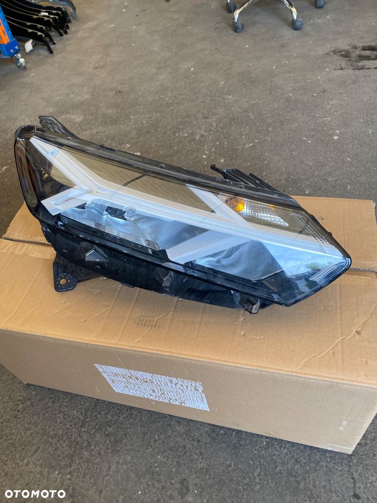 DACIA Sandero III 3 STEPWAY Lift Logan III Jogger LAMPA PRZEDNIA PRAWA REFLEKTOR PRAWY PRZÓD LEDOWA led full led 260107920R biała biały środek  Wwa - 5