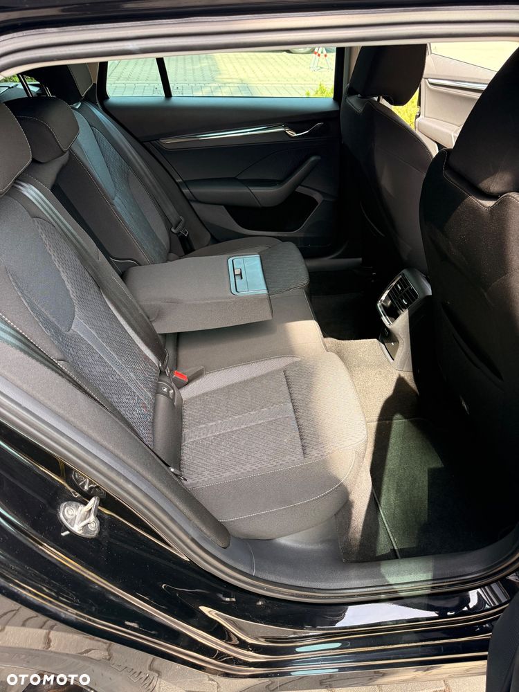 Skoda Octavia 1.5 TSI e-TEC DSG Style - 28