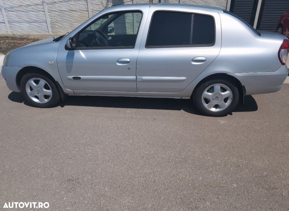 Renault Symbol 1.4 16V Privilege - 8