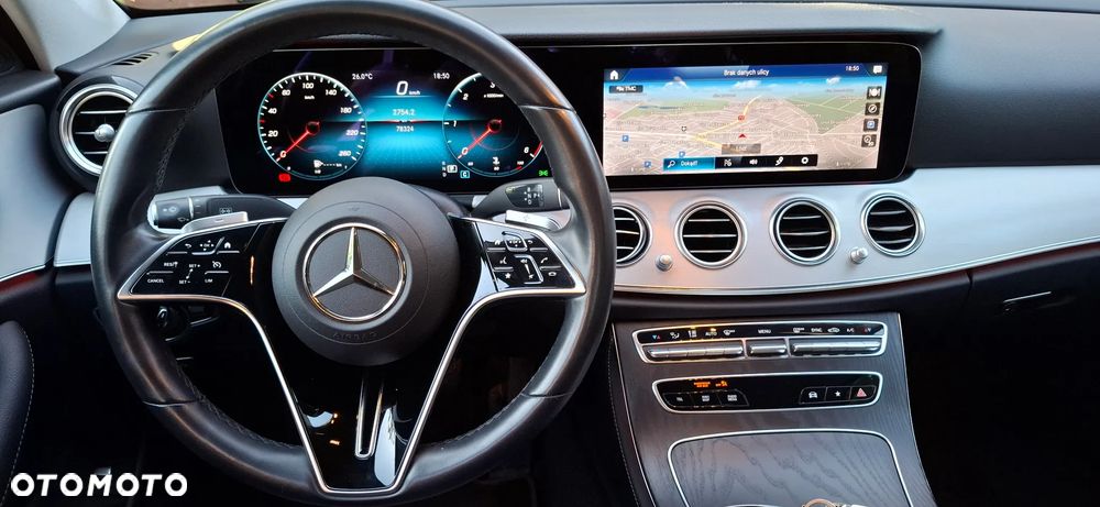 Mercedes-Benz Klasa E 200 d 9G-TRONIC - 18