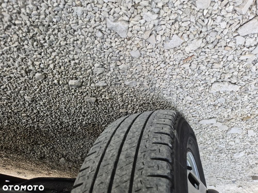 Iveco 35C15 3.0 - 17