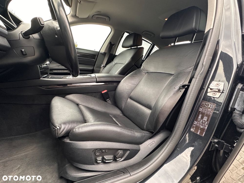 BMW Seria 7 730d - 21