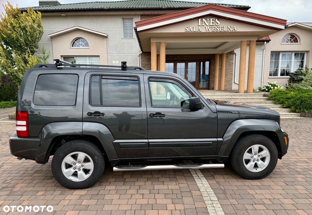 Jeep Liberty - 5