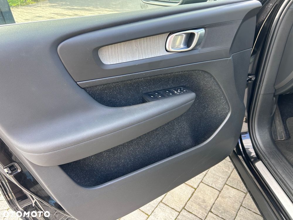 Volvo XC 40 D3 SCR Inscription - 13