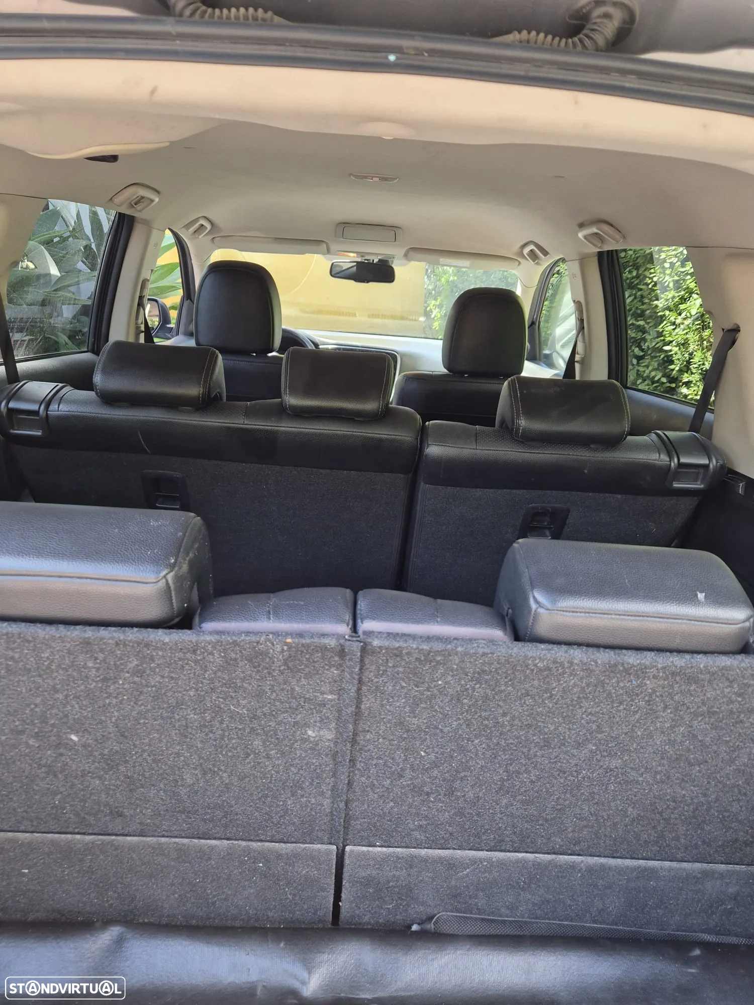 Mitsubishi Outlander 2.2 DI-D Intense - 12