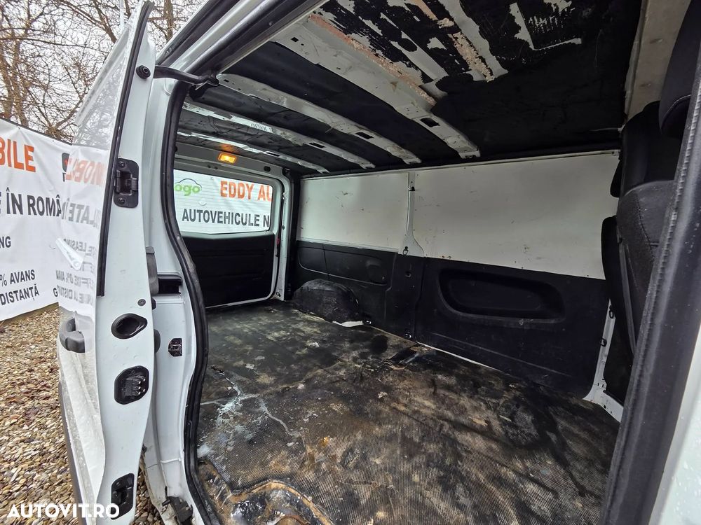 Opel Vivaro/Renault Trafic - 13
