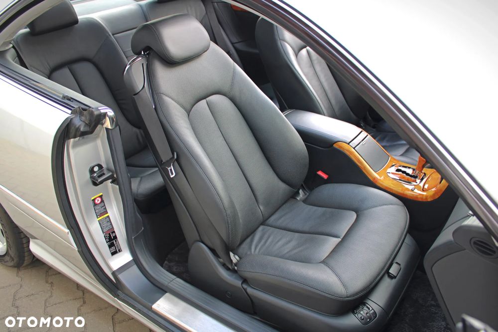 Mercedes-Benz CL 55 AMG - 23