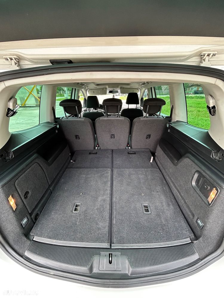 Volkswagen Sharan 2.0 TDI DSG BlueMotion Technology Highline - 8