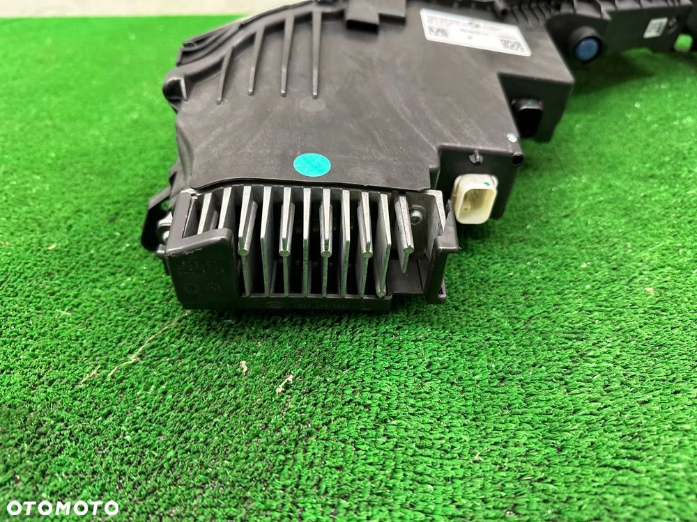 BMW 7 G70 i7 LAMPA LED PRZÓD PRAWA LEWA SWAROVSKI EU 9879935 9879936 - 8