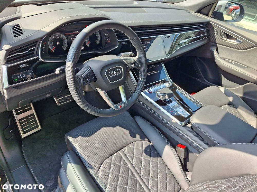 Audi SQ8 - 17