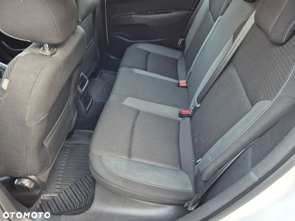 Citroën C4 BlueHDi 100 Selection - 9