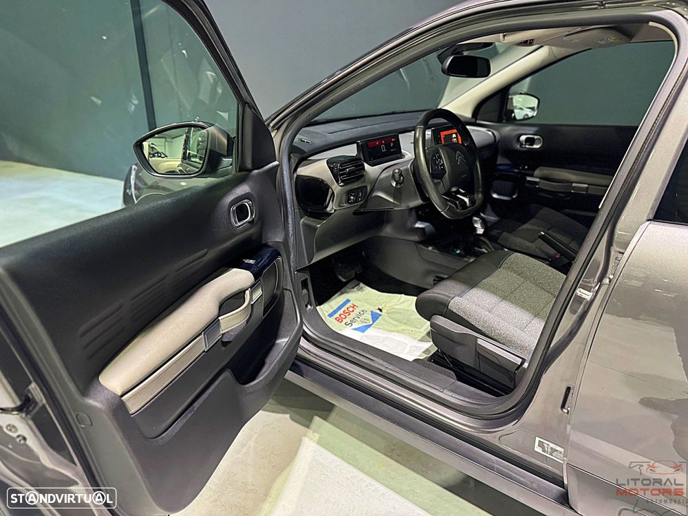 Citroën C4 Cactus 1.2 PureTech Shine EAT6 - 13
