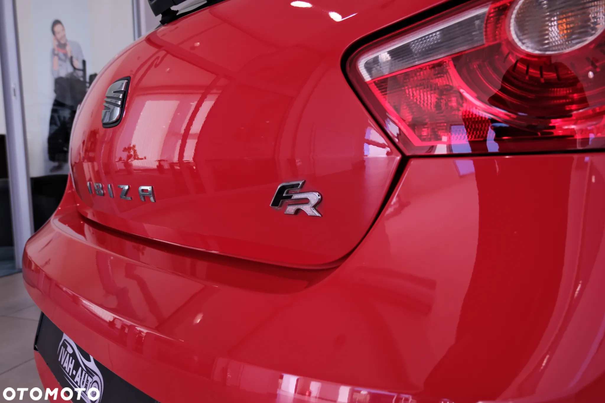 Seat Ibiza SC 1.4 TSI DSG FR - 12