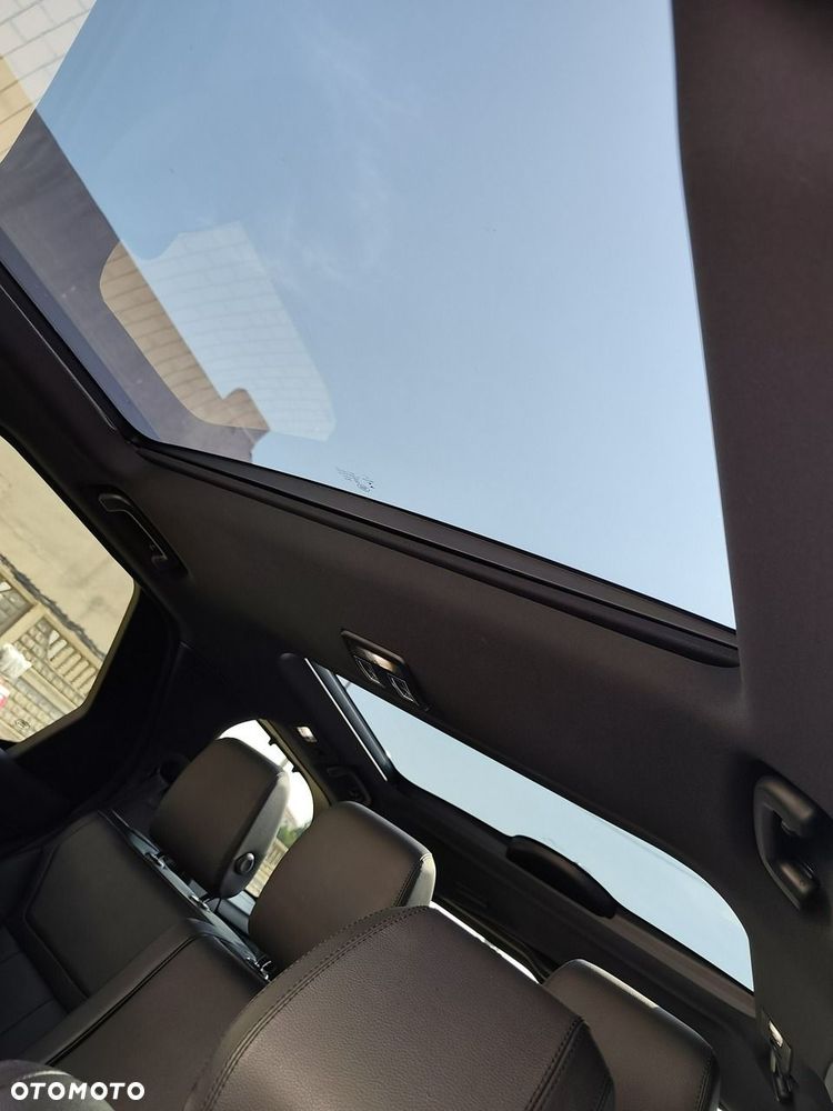 Land Rover Discovery 3.0 Si6 HSE Luxury - 28