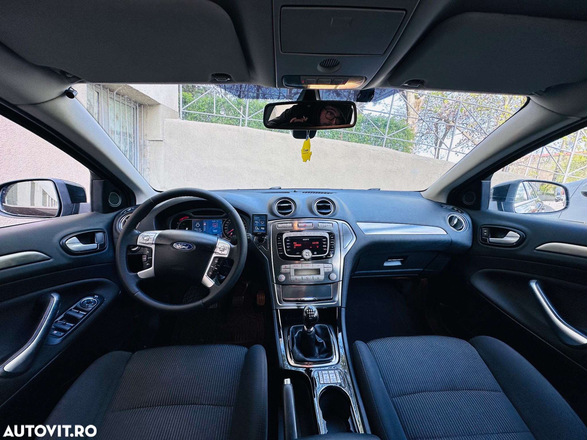 Ford Mondeo 2.0 EcoBlue Titanium - 11